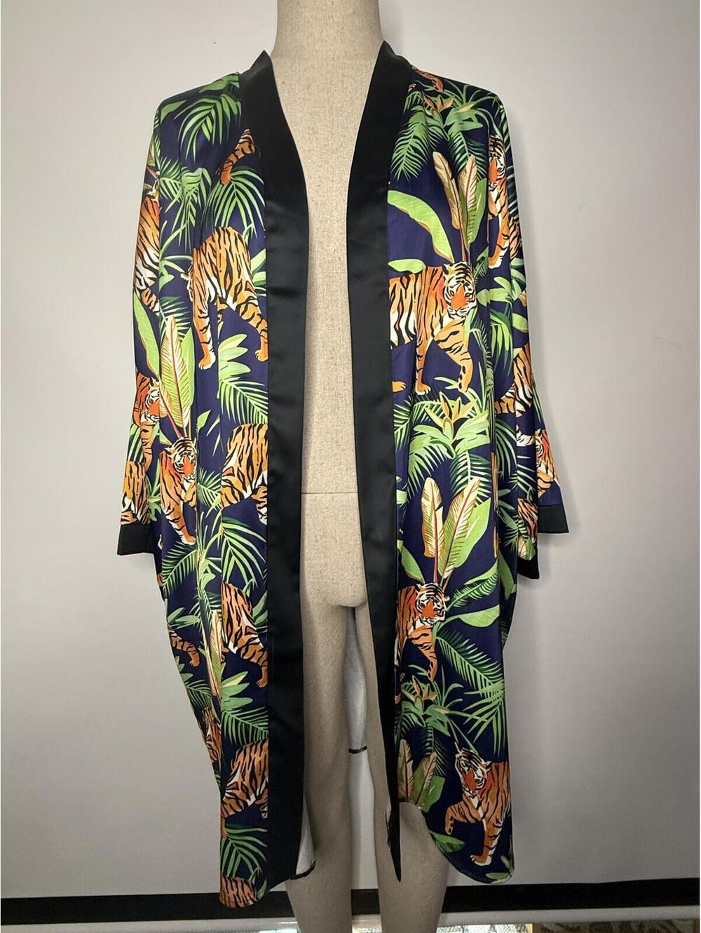 Shinesty Robe/Kimono with Tigers - L/XL